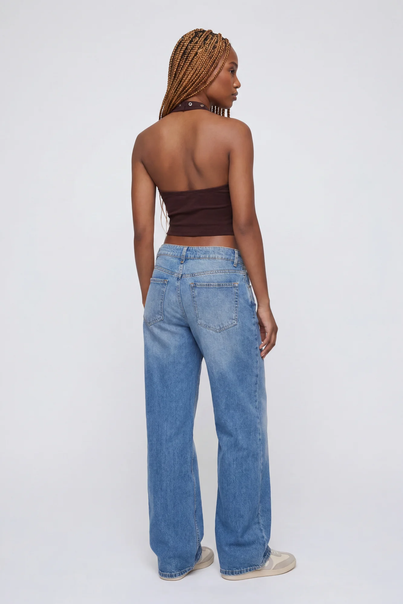 7838-graphic-grommet-trim-halter-top-17.webp Graphic Grommet Trim Halter Top