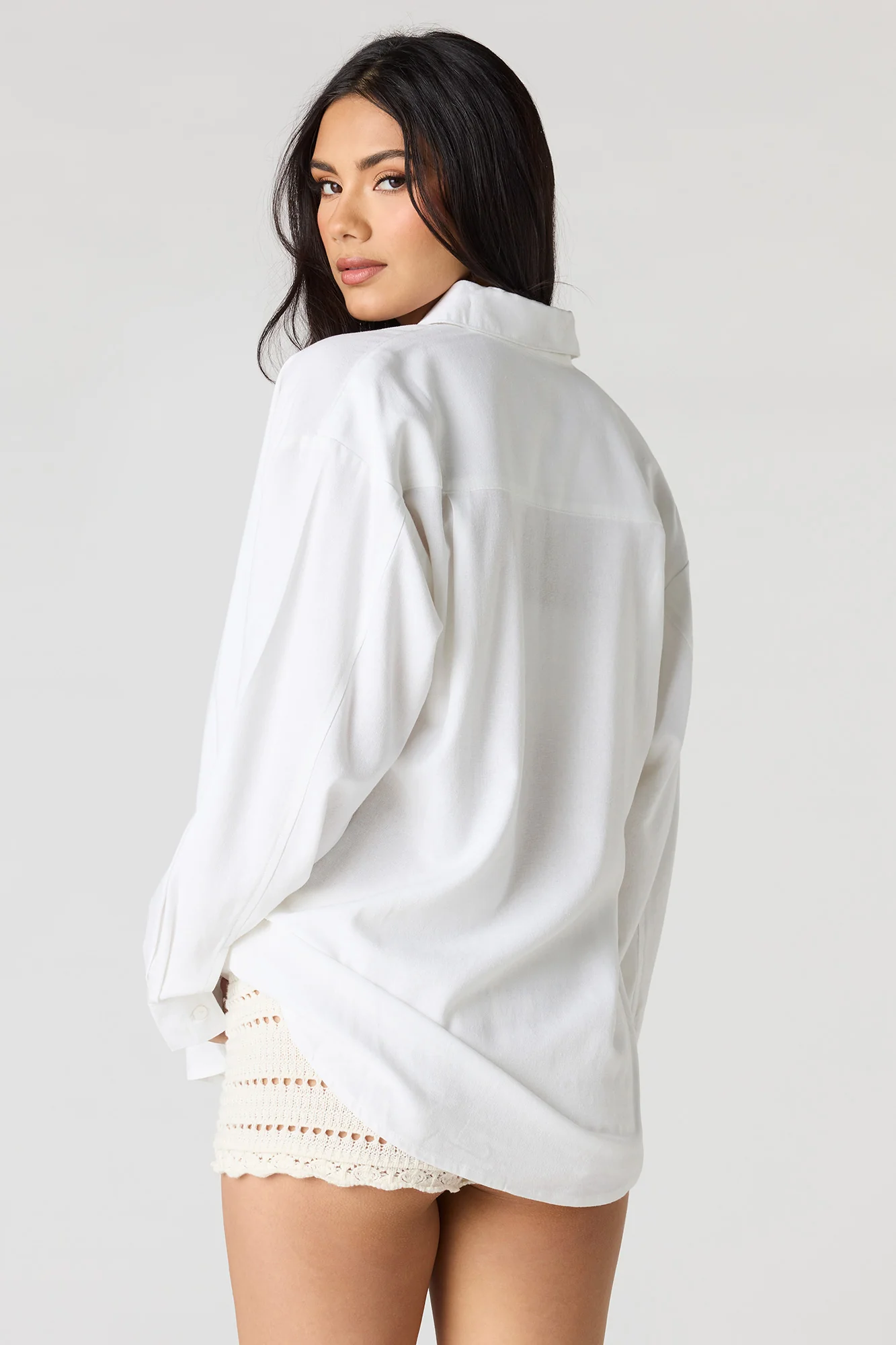 8034-linen-blend-long-sleeve-button-up-top-5.webp Linen-Blend Long Sleeve Button-Up Top