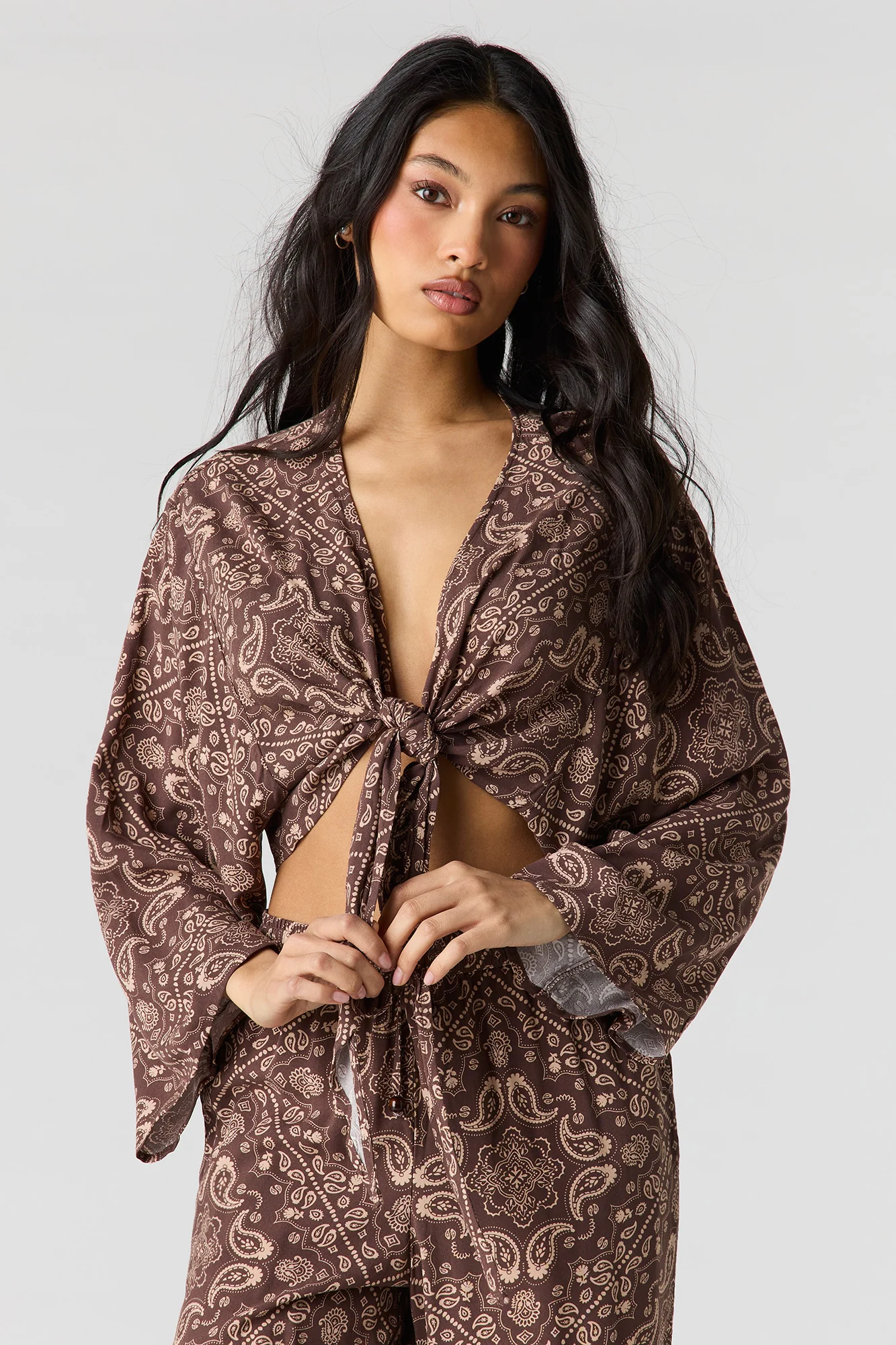 8060-flowy-tie-front-shrug-1.webp Flowy Tie Front Shrug