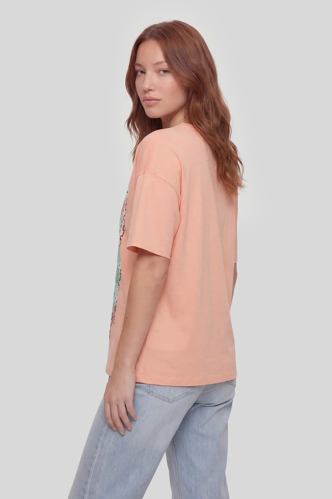 8256-graphic-boyfriend-t-shirt-11.webp Graphic Boyfriend T-Shirt