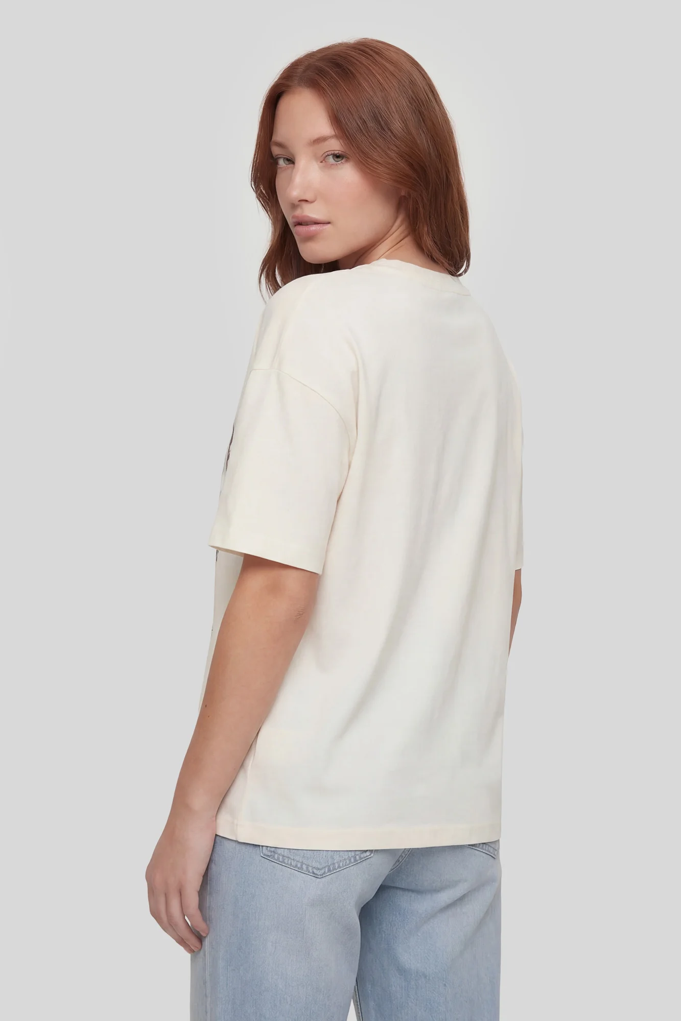 8256-graphic-boyfriend-t-shirt-2.webp Graphic Boyfriend T-Shirt