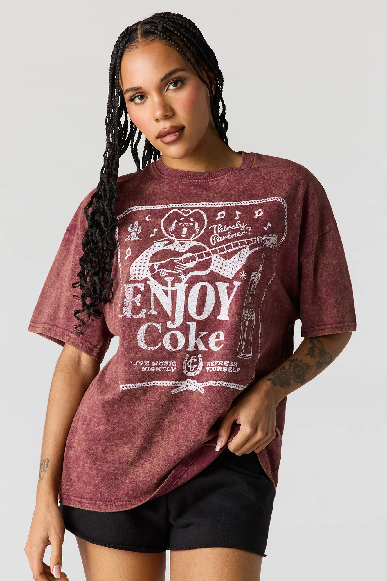 8287-oversized-coca-cola-graphic-washed-t-shirt-1.webp Oversized Coca-Cola Graphic Washed T-Shirt