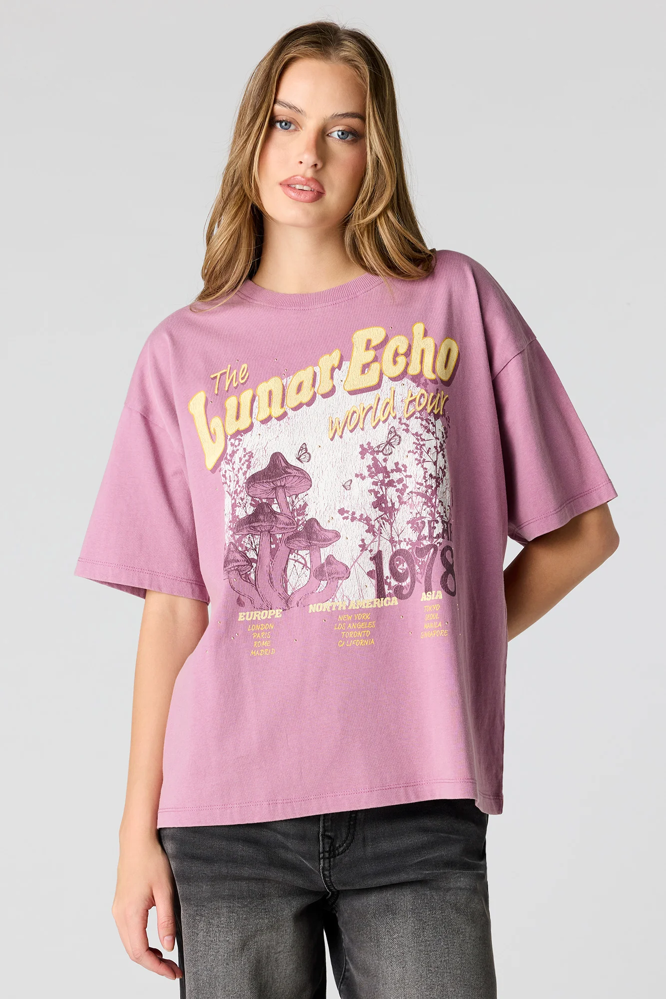 Graphic Washed Boyfriend T-Shirt