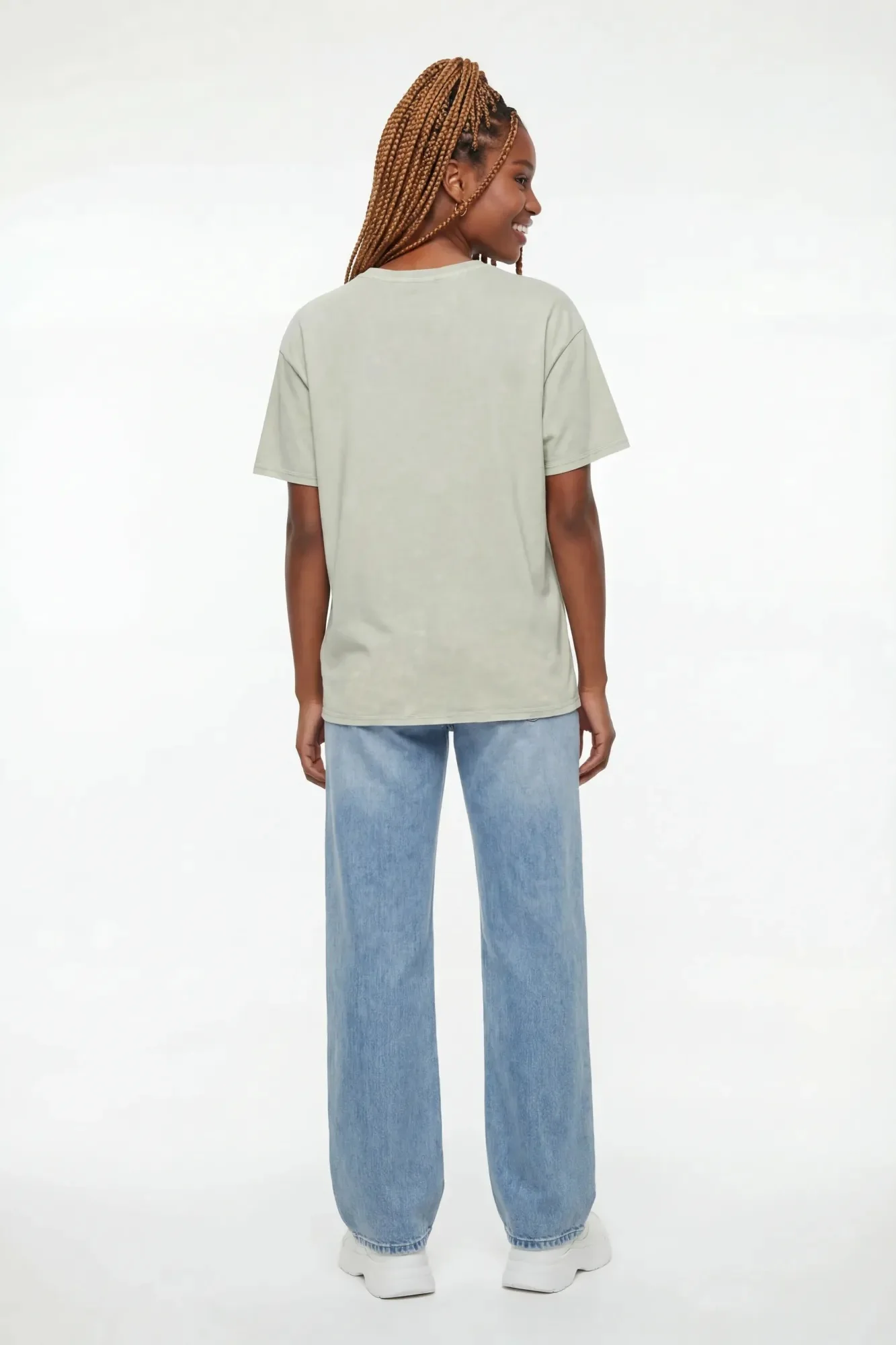 8373-washed-graphic-boyfriend-t-shirt-12.webp Washed Graphic Boyfriend T-Shirt