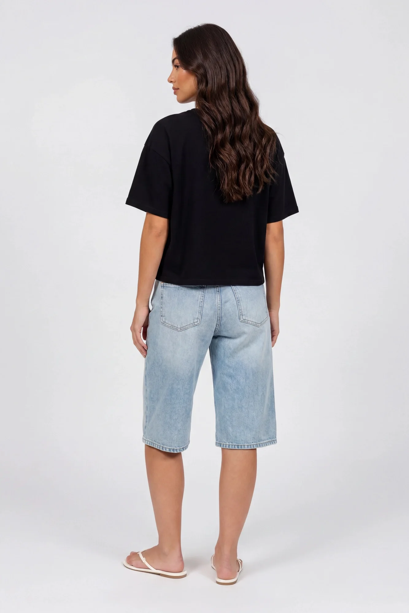 8389-washed-graphic-boyfriend-t-shirt-2.webp Washed Graphic Boyfriend T-Shirt