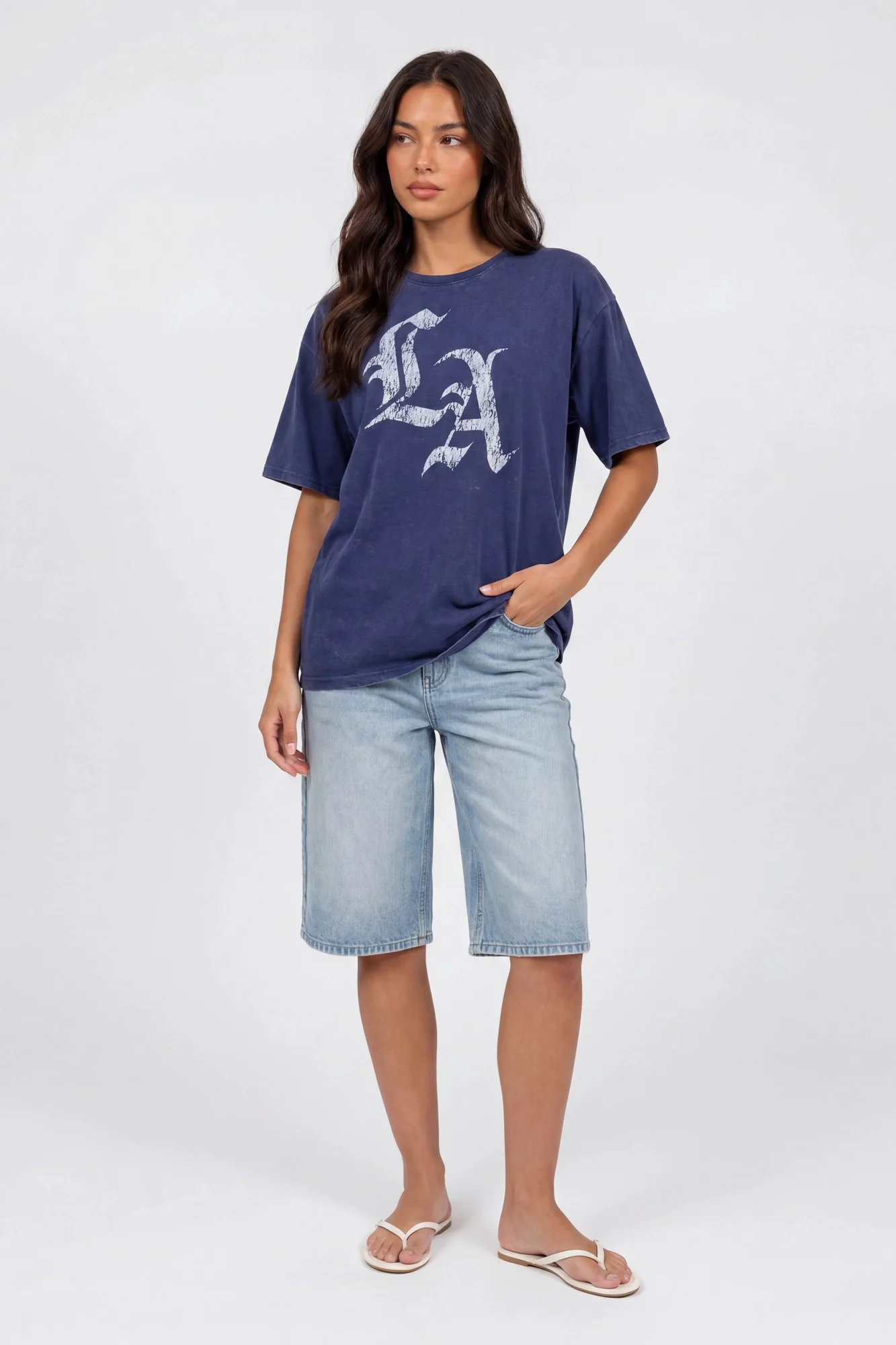 8389-washed-graphic-boyfriend-t-shirt-20.webp Washed Graphic Boyfriend T-Shirt