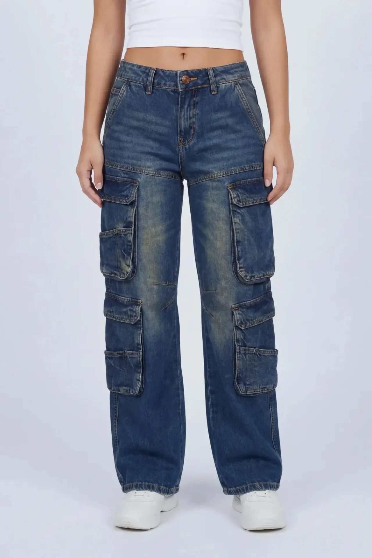 Low Rise Wide Leg Cargo Jean