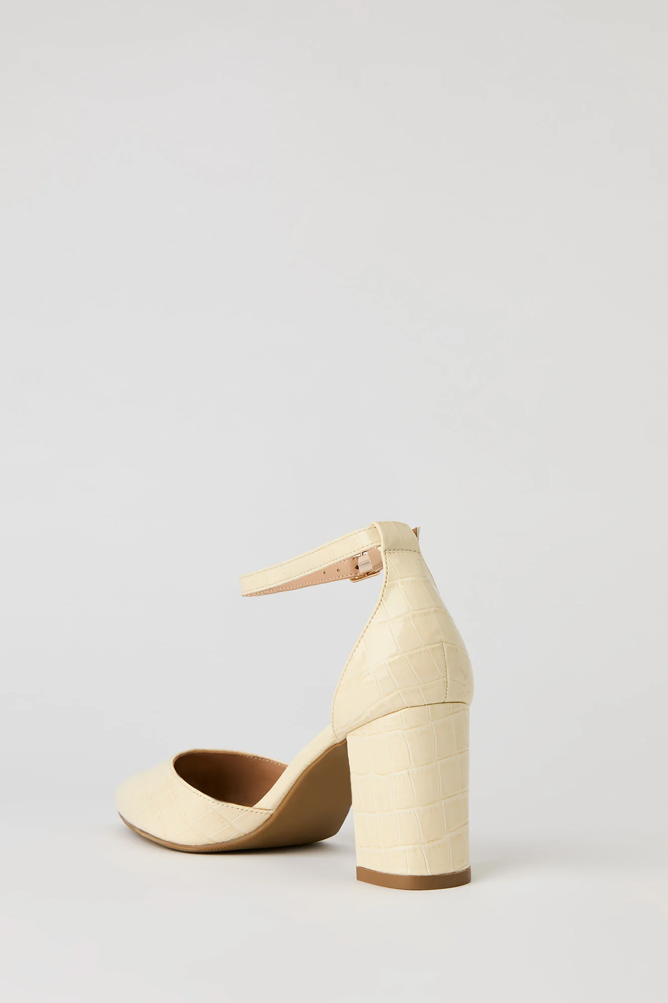 8777-faux-crocodile-pointed-toe-block-heeled-sandal-4.webp Faux Crocodile Pointed Toe Block Heeled Sandal