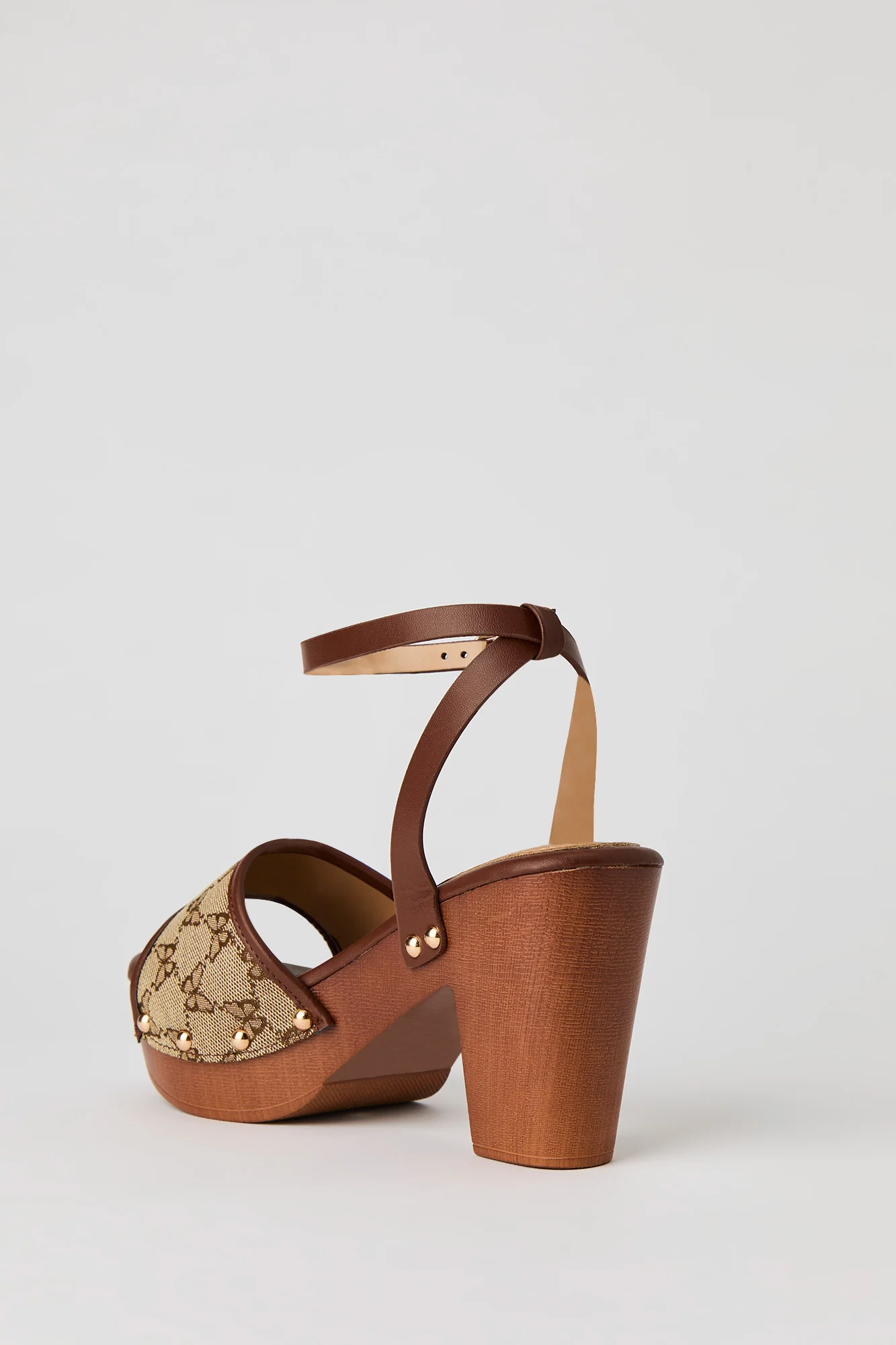Chunky Platform Sandal