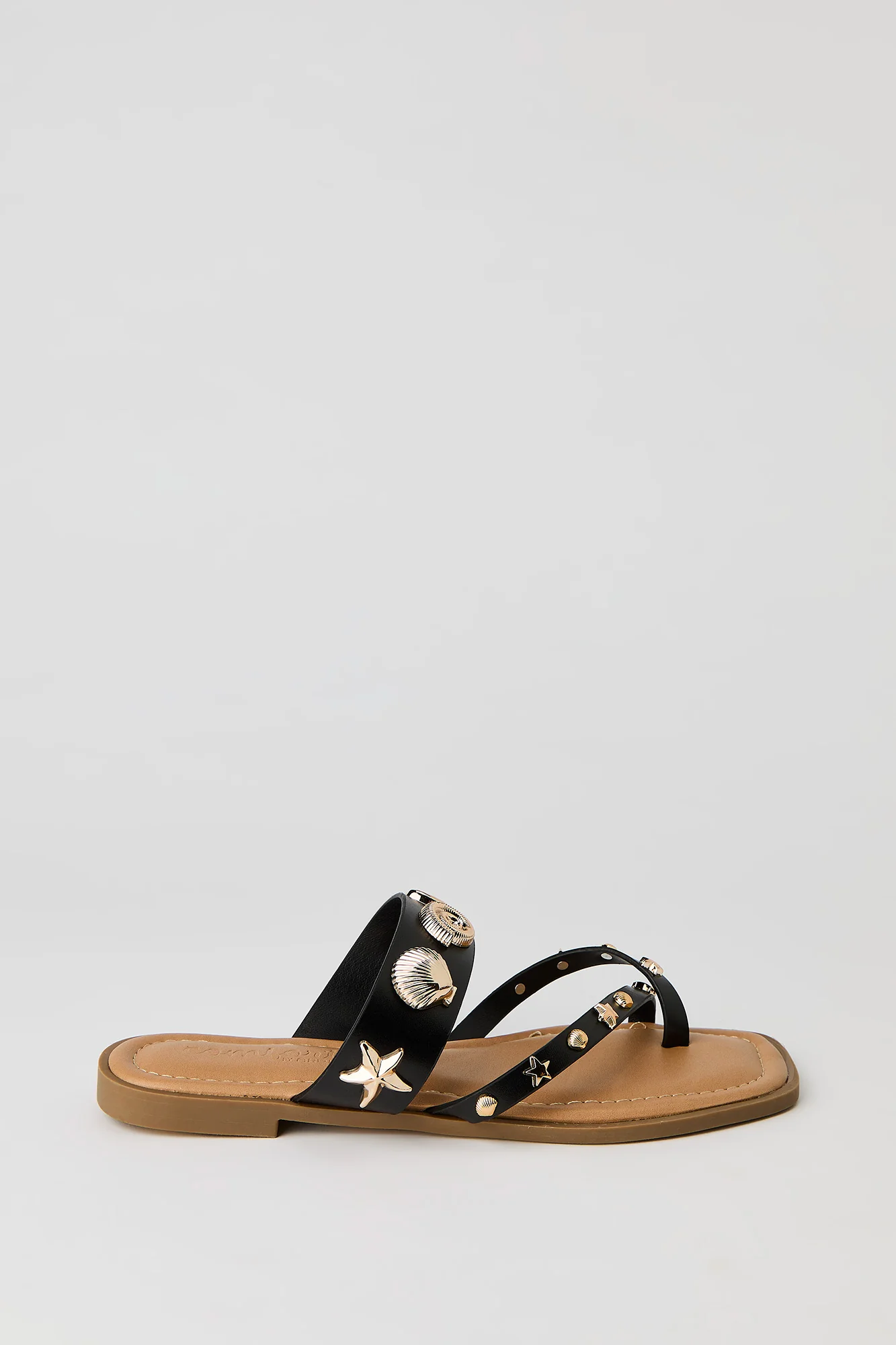 Shell Charm Toe Loop Sandal