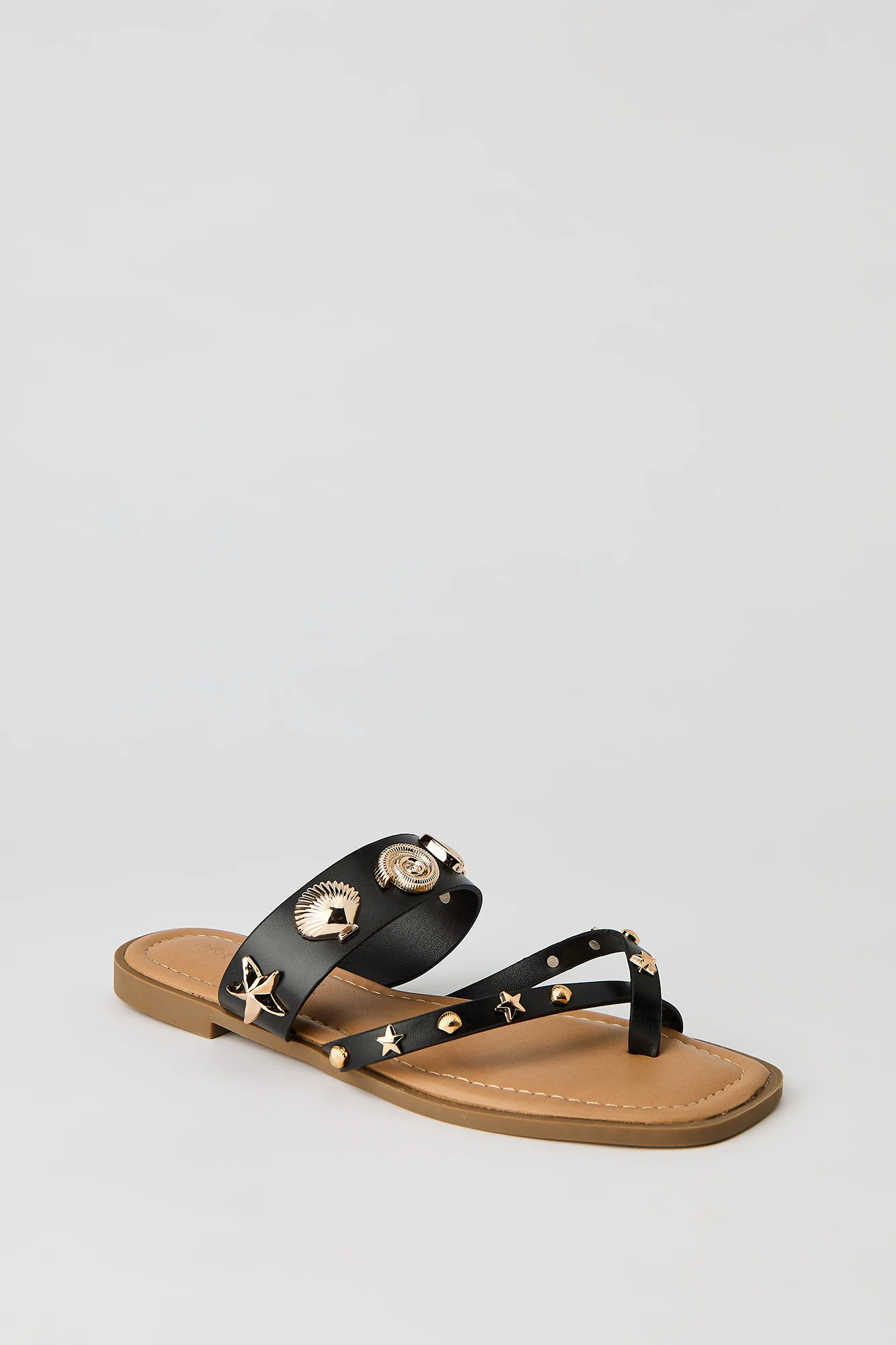 Shell Charm Toe Loop Sandal