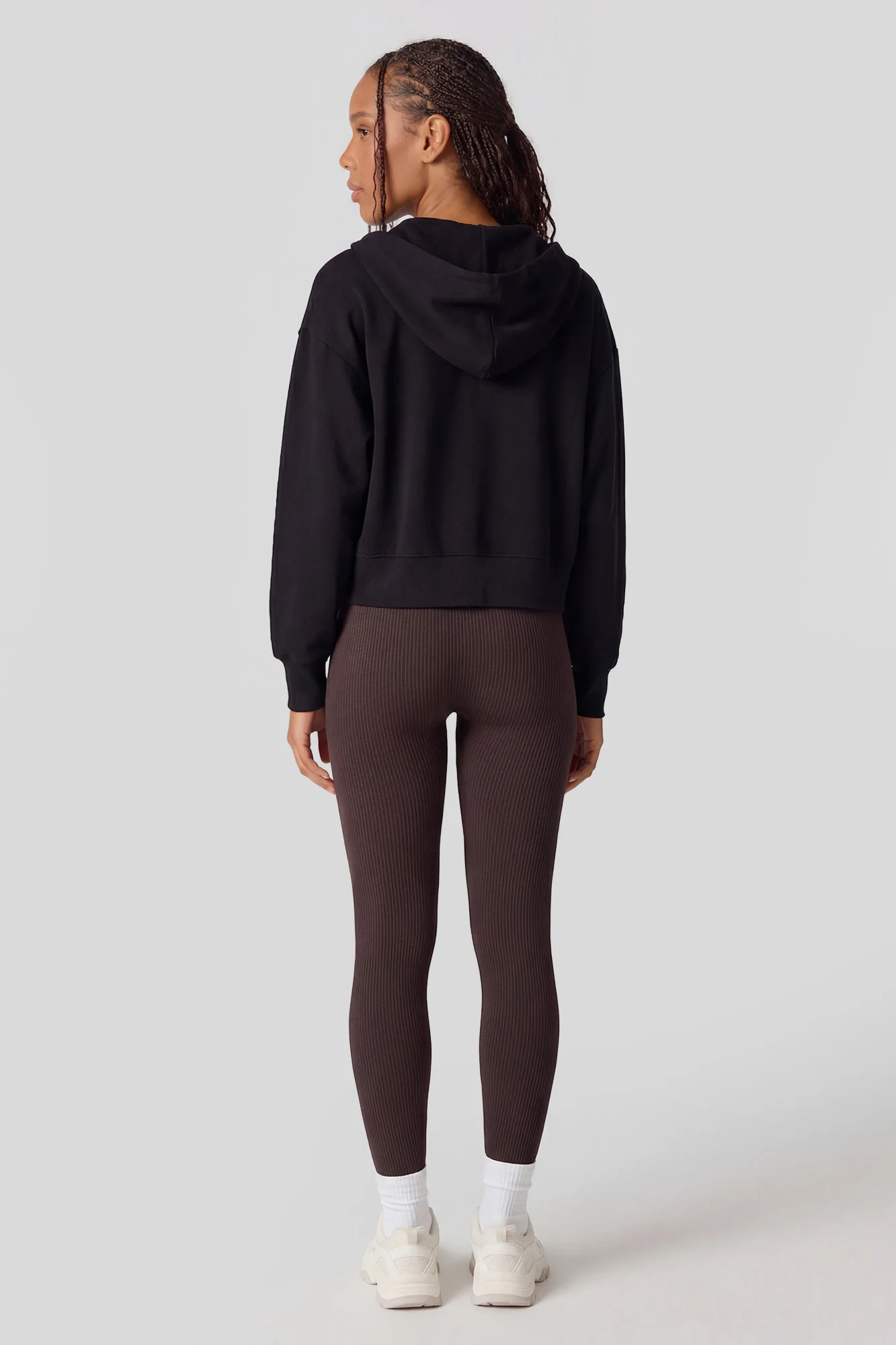 984-high-rise-seamless-ribbed-legging-6.webp High Rise Seamless Ribbed Legging